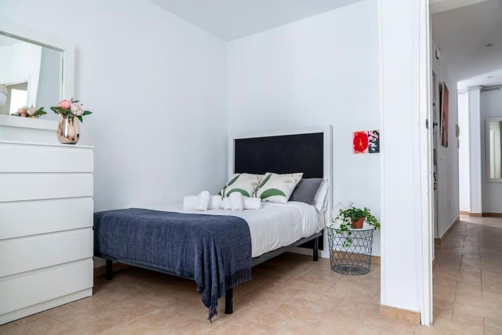 Flat For Groups 8 People In Gran Via-Cgrac4 Apartment Madrid Ngoại thất bức ảnh