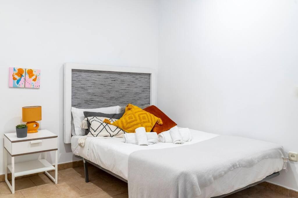 Flat For Groups 8 People In Gran Via-Cgrac4 Apartment Madrid Ngoại thất bức ảnh
